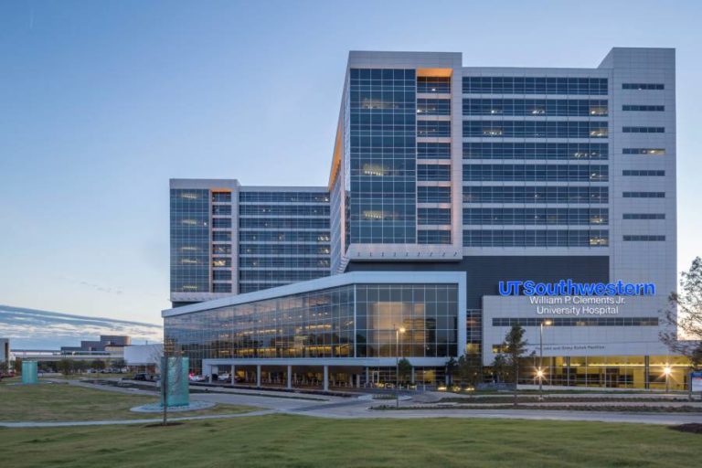 UT Southwestern Medical Center | Dallas, TX — Crown Corr